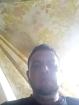 Snapshot of Cogelonregio chatting on May 12, 3:14 am Cogelonregio online show from May 12, 3:14 am