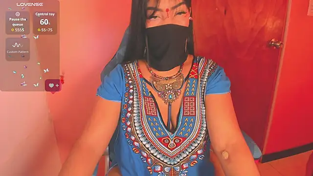 Snapshot of Iniya_Parul chatting on November 19, 1:44 pm Iniya Parul online show from November 19, 1:44 pm