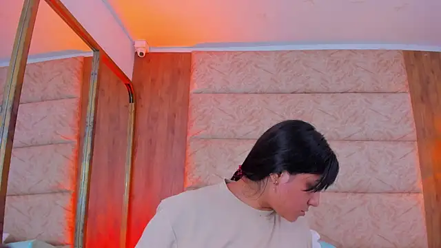 Antonella Russo1 online show from November 20, 1:00 pm