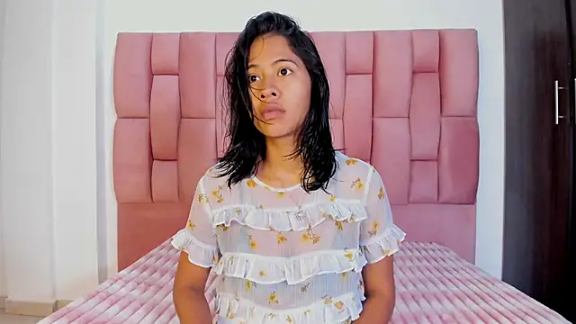 Snapshot of EuphoriaSavage chatting on October 18, 12:50 pm EuphoriaSavage online show from October 18, 12:50 pm