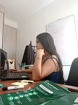 Kiramane online show from November 4, 5:01 pm