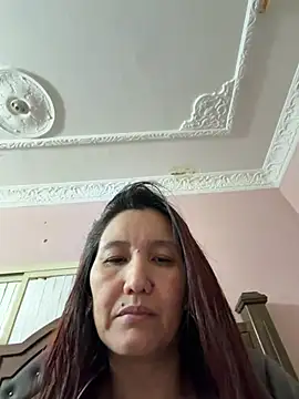 Bigtitsass81 online show from March 25, 5:41 pm