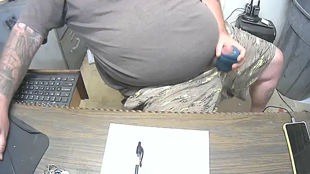 Snapshot of awynn1980 chatting on November 21, 5:11 pm awynn1980 online show from November 21, 5:11 pm