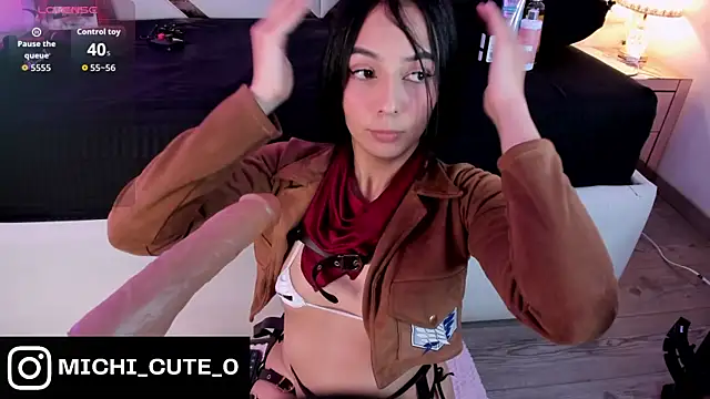 michelle cutee  online show from February 24, 8:07 pm