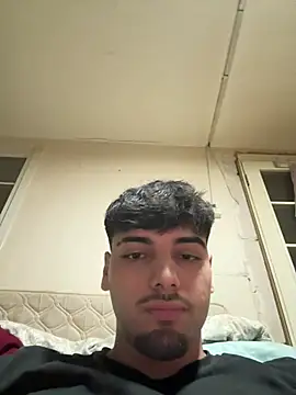 emir343475 online show from March 2, 8:26 pm