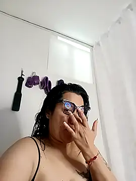 Lia TabooMatureBbw online show from February 1, 6:17 pm