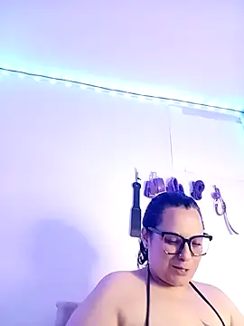 Lia TabooMatureBbw online show from February 7, 1:20 am