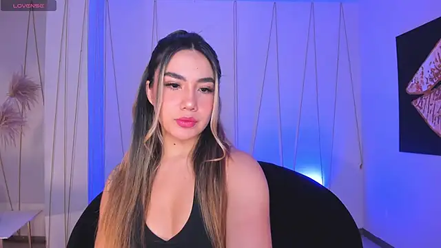 AnnieMonroe1 online show from December 16, 11:37 am