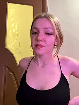 AlexandraXKitty online show from November 17, 12:38 am