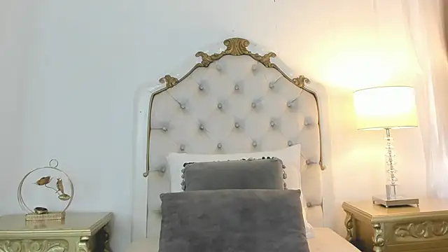 Snapshot of jessi_lopez45 chatting on December 14, 7:40 pm jessi lopez45 online show from December 14, 7:40 pm