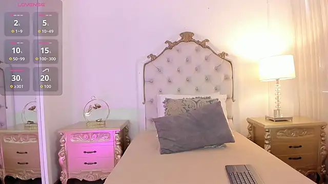 jessi lopez45 online show from March 23, 7:18 pm