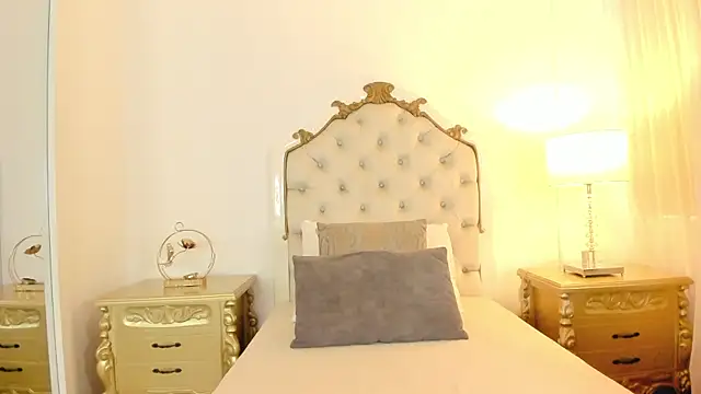 Snapshot of jessi_lopez45 chatting on June 25, 7:40 pm jessi lopez45 online show from June 25, 7:40 pm