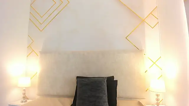 Martinaa Garcia online show from February 16, 7:21 pm