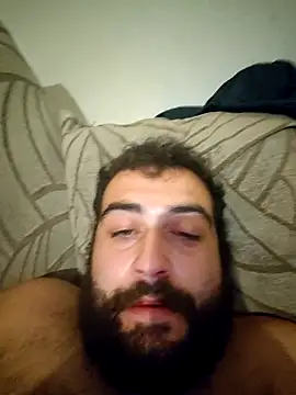 Snapshot of GluingPerson chatting on October 28, 2:26 am GluingPerson online show from October 28, 2:26 am