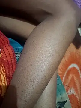 Hot Lilly02 online show from December 17, 7:53 pm