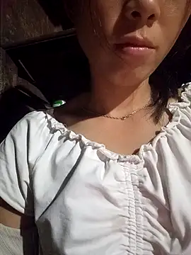 Snapshot of mochi_suka chatting on October 17, 10:56 pm mochi suka online show from October 17, 10:56 pm