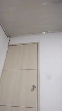 Snapshot of _Sofii_01 chatting on November 1, 6:48 am Sofii 01 online show from November 1, 6:48 am