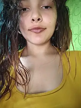 Snapshot of _Sofii_01 chatting on April 15, 7:58 pm Sofii 01 online show from April 15, 7:58 pm