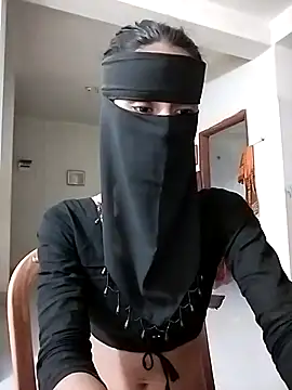 Snapshot of Ratri-Biswas chatting on November 19, 5:07 am Ratri-Biswas online show from November 19, 5:07 am