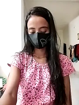 Snapshot of Ratri-Biswas chatting on November 24, 5:51 am Ratri-Biswas online show from November 24, 5:51 am