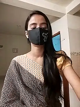 Snapshot of Ratri-Biswas chatting on December 15, 11:36 am Ratri-Biswas online show from December 15, 11:36 am