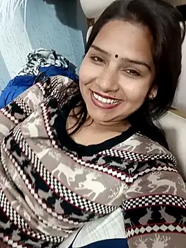 Vanshika1432 online show from November 12, 7:13 pm