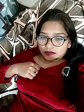 Vanshika1432 online show from November 15, 2:42 am