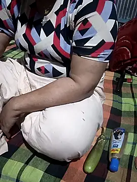 Priyanka-Khan online show from June 14, 3:14 pm