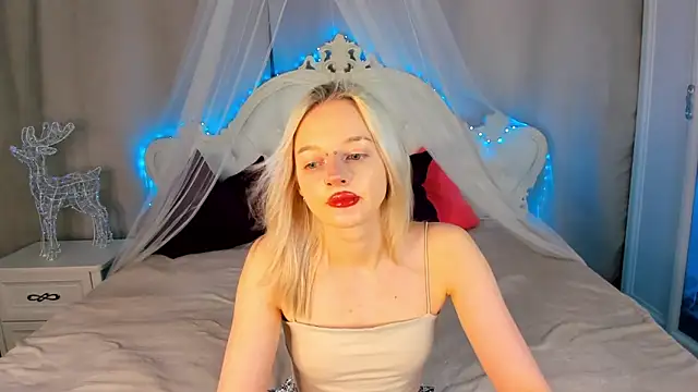 AlessaKiss online show from March 14, 2:17 am