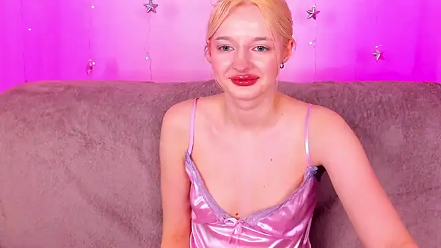 AlessaKiss online show from April 29, 3:10 am