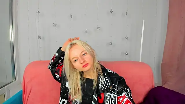 AlessaKiss online show from May 29, 1:47 am