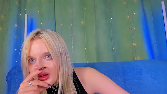 AlessaKiss online show from June 3, 2:33 pm