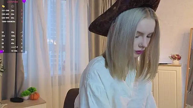 Sunshine agata online show from November 1, 4:14 am