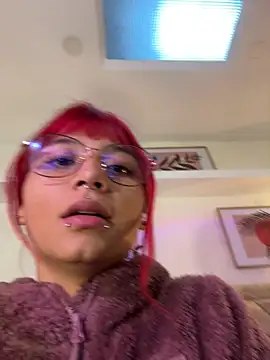 Emma duff online show from May 10, 12:32 pm