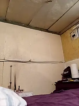 boobsqueenxo online show from December 20, 6:20 am