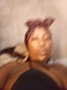 Bretbooty23 online show from October 22, 8:03 am