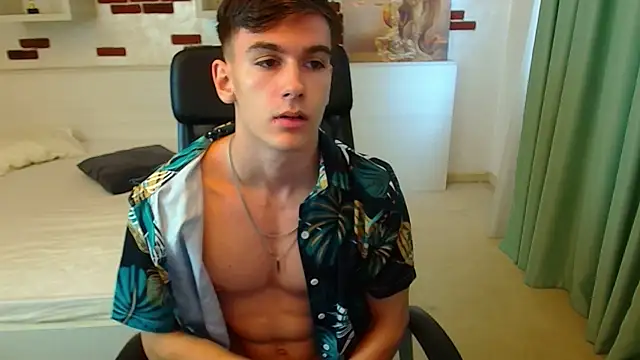 BradyFlint online show from October 26, 11:38 am