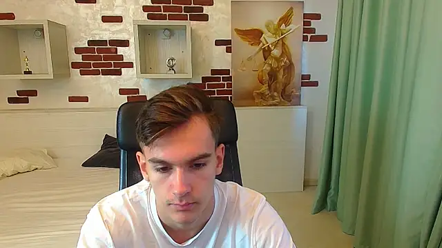 BradyFlint online show from October 30, 5:42 am