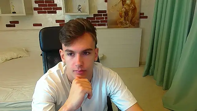 BradyFlint online show from November 7, 5:07 am