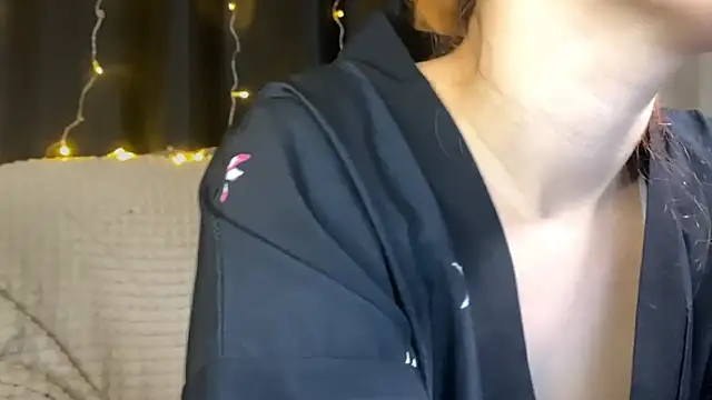 Veksal1a online show from November 23, 4:56 am