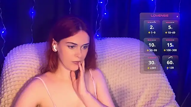 Veksal1a online show from May 19, 11:44 pm
