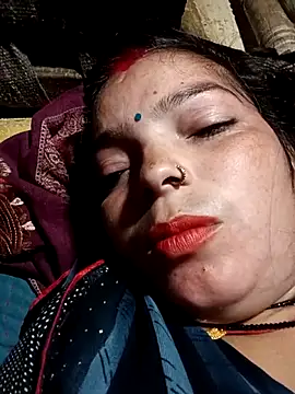 M-MAYA online show from November 13, 4:39 pm