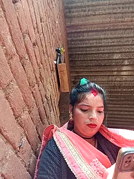 M-MAYA online show from December 16, 9:03 am