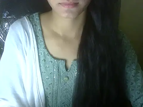 Snapshot of Shezi_N chatting on October 31, 12:28 pm Shezi N online show from October 31, 12:28 pm