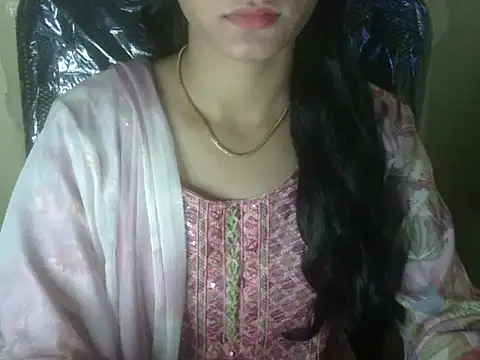 Snapshot of Shezi_N chatting on November 16, 4:12 pm Shezi N online show from November 16, 4:12 pm