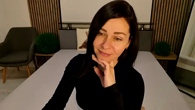 Snapshot of DitaNoir chatting on April 29, 6:06 am DitaNoir online show from April 29, 6:06 am