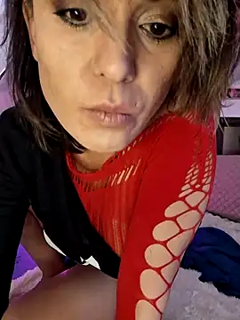 Your Desires07 online show from April 13, 6:41 am