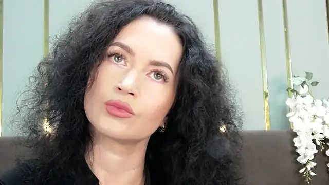 Snapshot of JaneWalch chatting on November 14, 10:58 am JaneWalch online show from November 14, 10:58 am