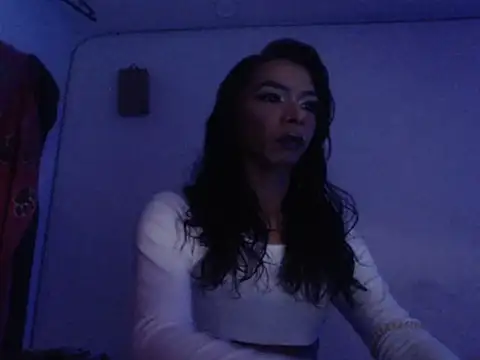 Snapshot of nicollsexxt chatting on April 1, 10:51 pm nicollsexxt online show from April 1, 10:51 pm