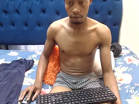 Mrshyguy194 online show from November 8, 3:01 pm